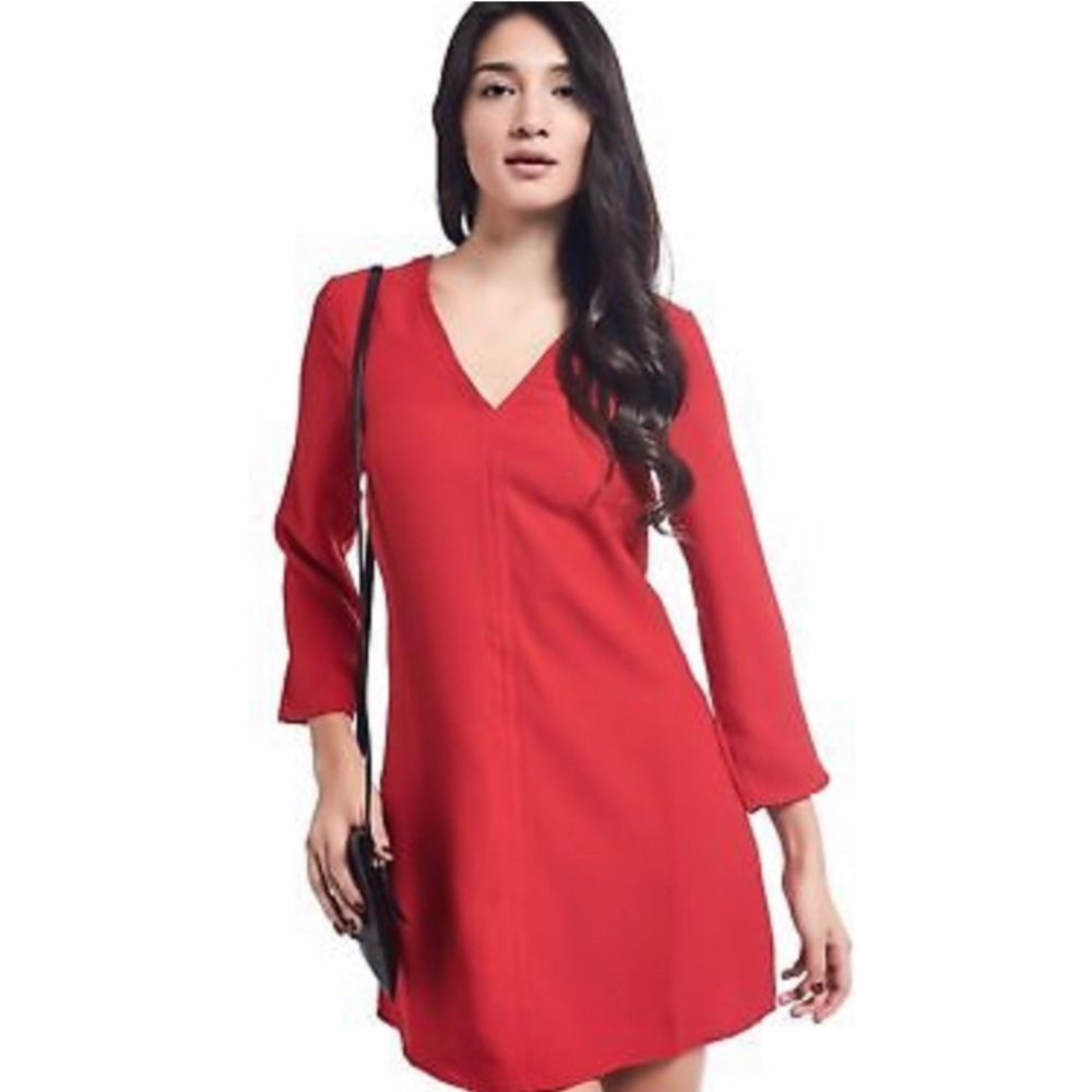 GAP Red bell sleeves dress. Brand new! Size: Small
